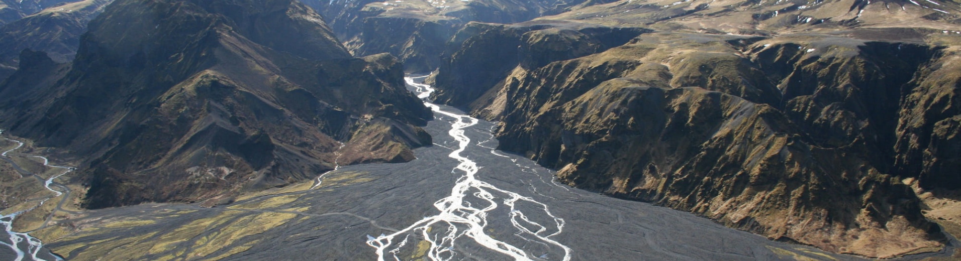 iceland hiking trails