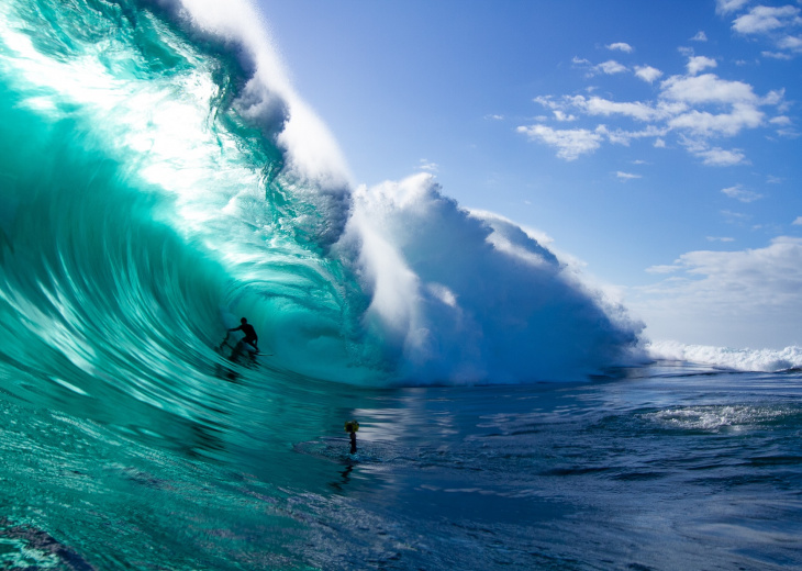 surf in iceland