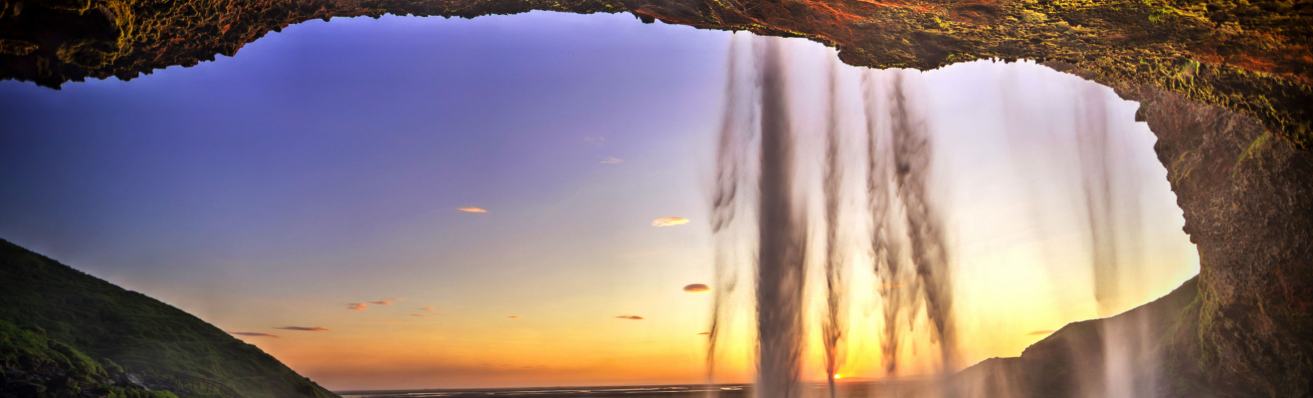 iceland-like-a-local-waterfall